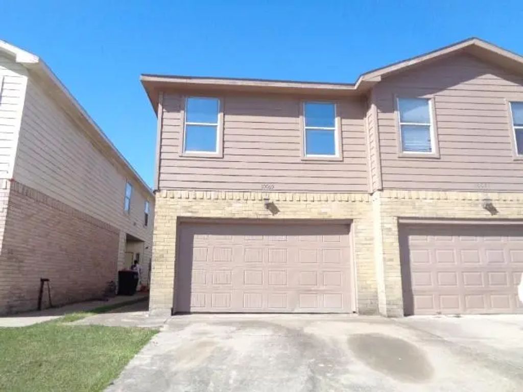 10069 Sharpton Drive, Houston