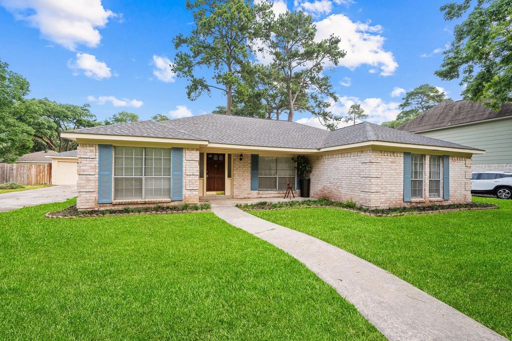 12626 New Kentucky Road, Cypress