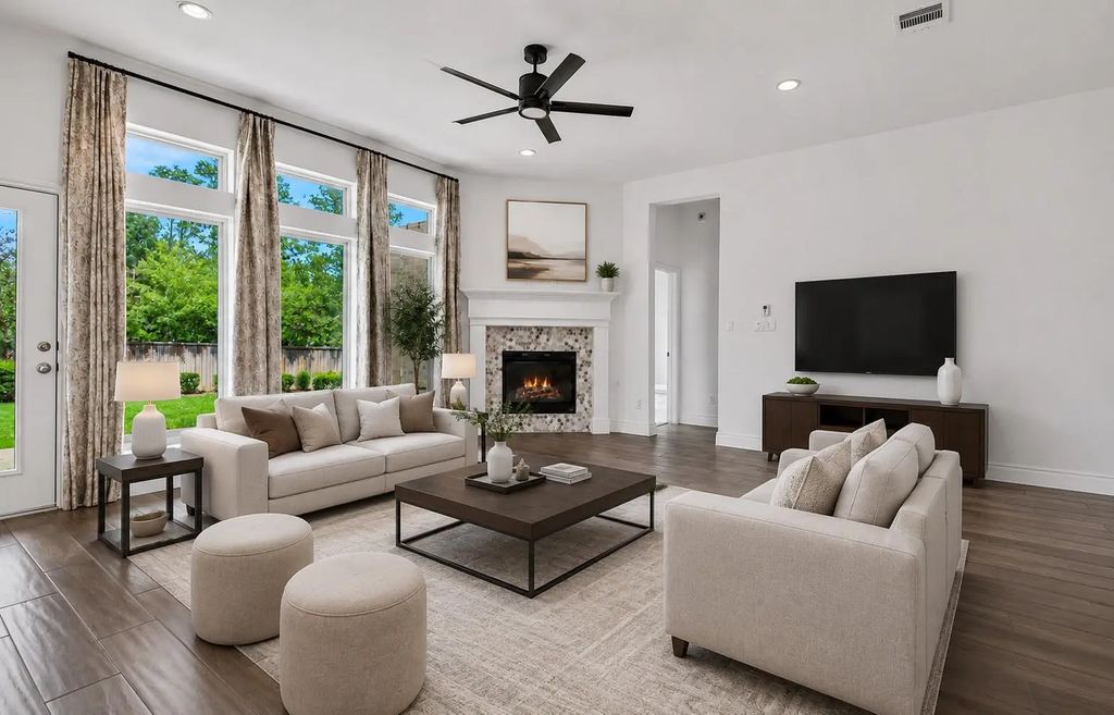 126 Canary Island Cir, Montgomery