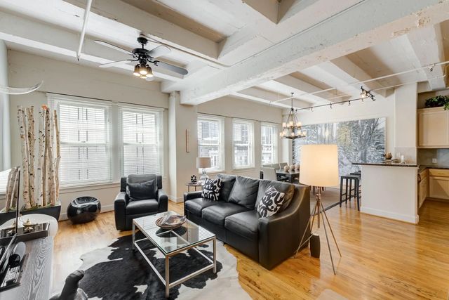 1120 Texas Street 5d, Houston