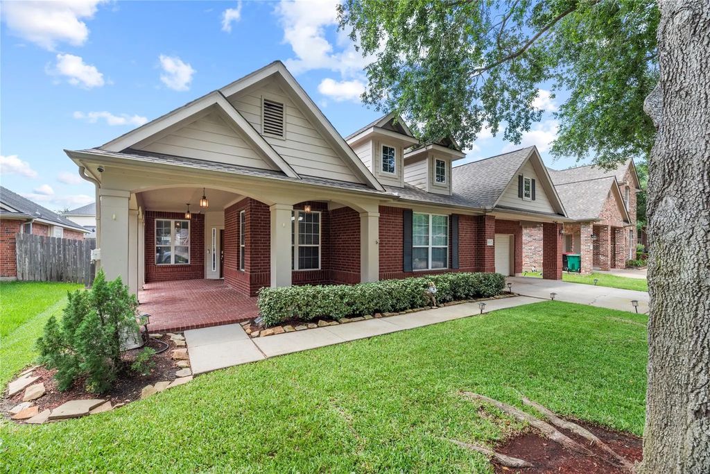3707 Cat Springs Lane, Missouri City