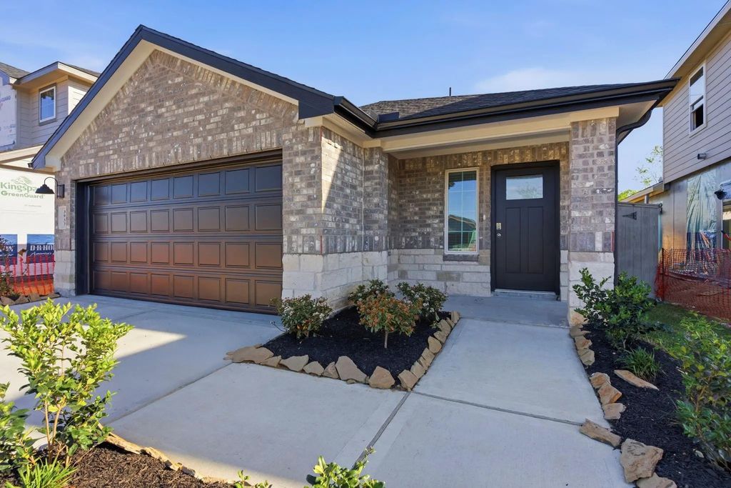 3405 Wild Mustang Street, League City