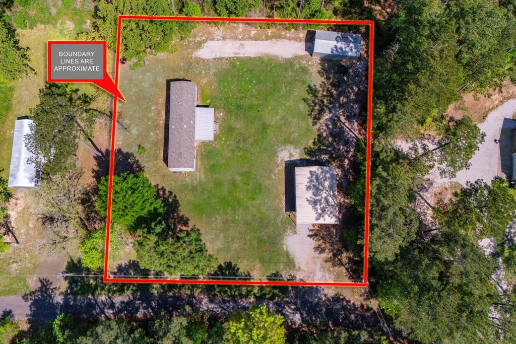 275 Bryan Street, Zavalla
