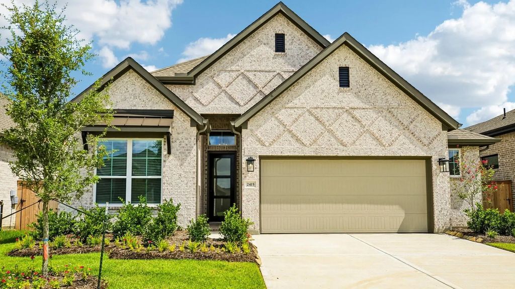 2415 Garden Arbor, Tomball