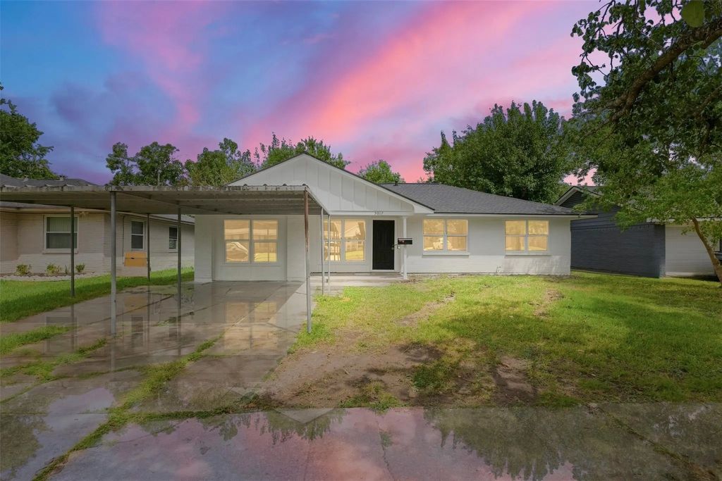3017 Cedarcrest Drive, Pasadena