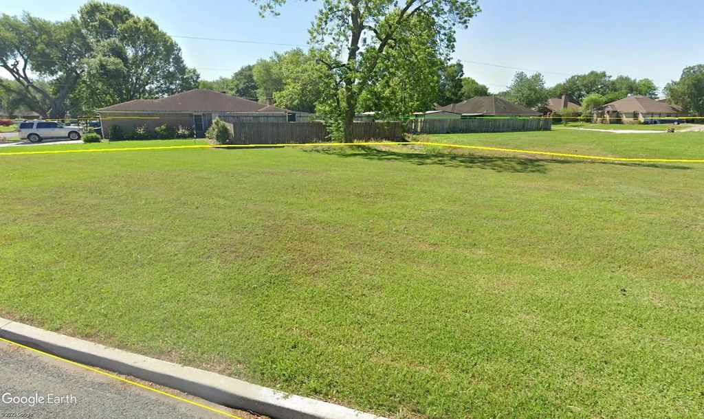Crestmont, Wharton