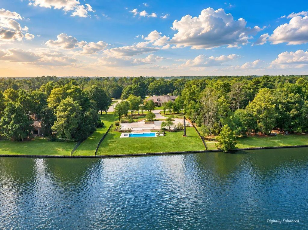 3222 W Benders Landing Boulevard, Spring
