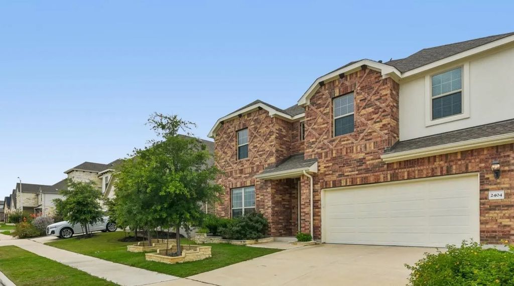 2404 Clear Pond View, Leander