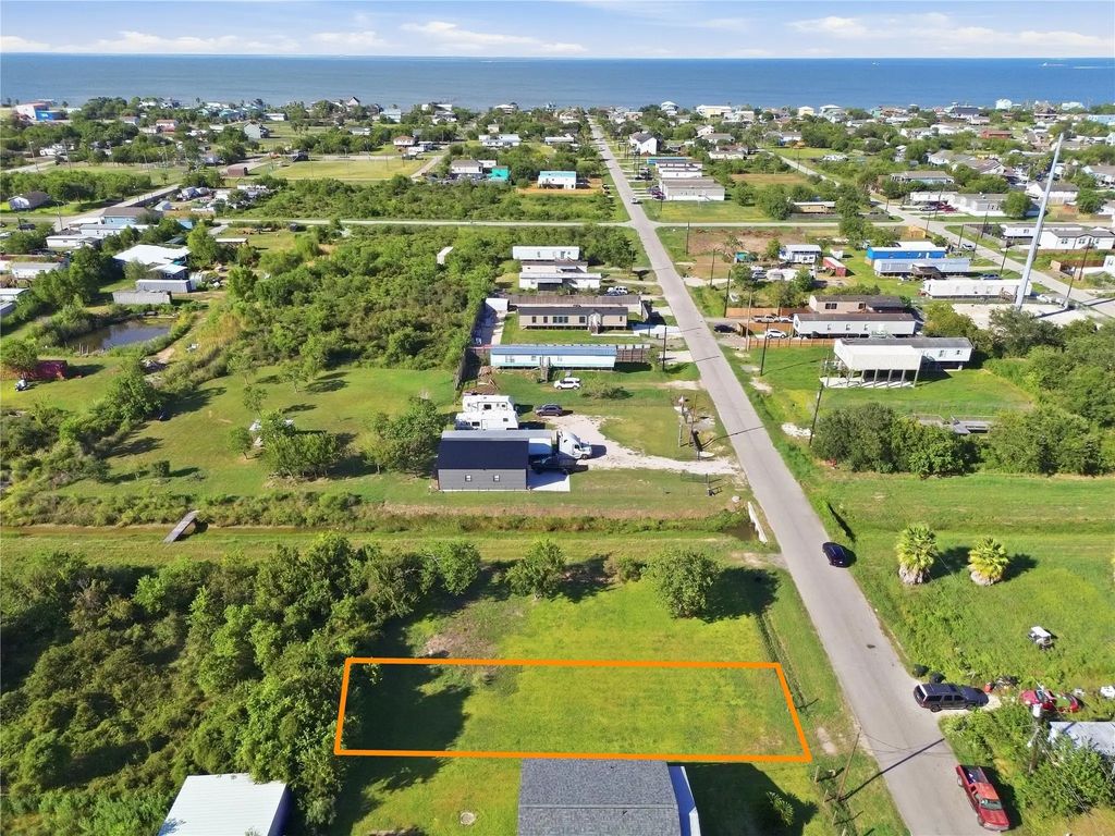 Lots 31-32 Blk 90 16th Street, San Leon