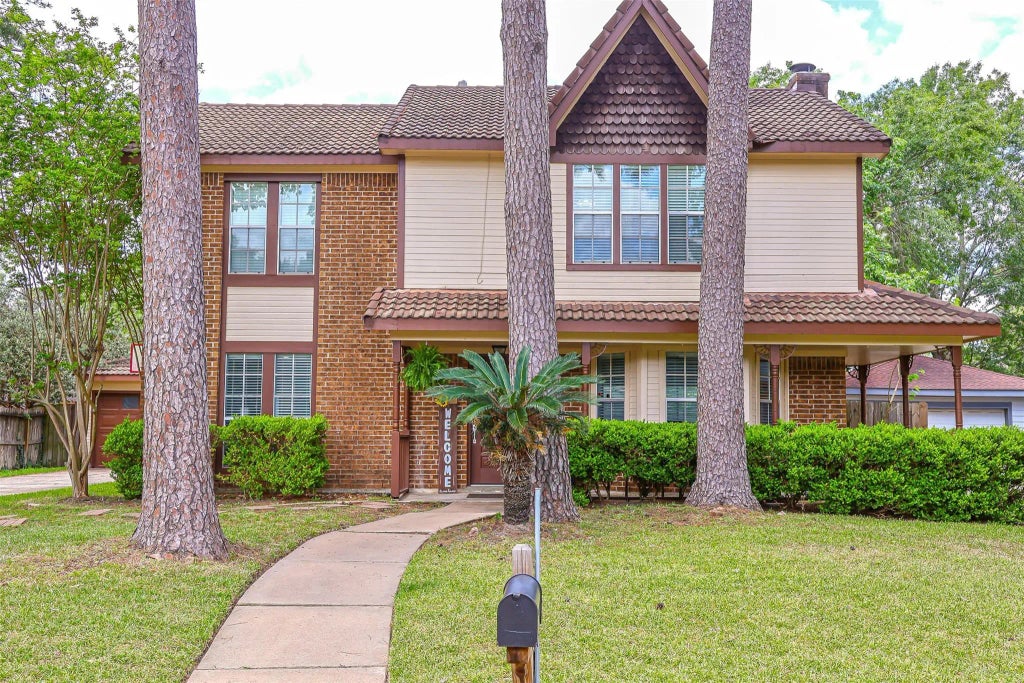 3638 Lost Oak Drive, Spring