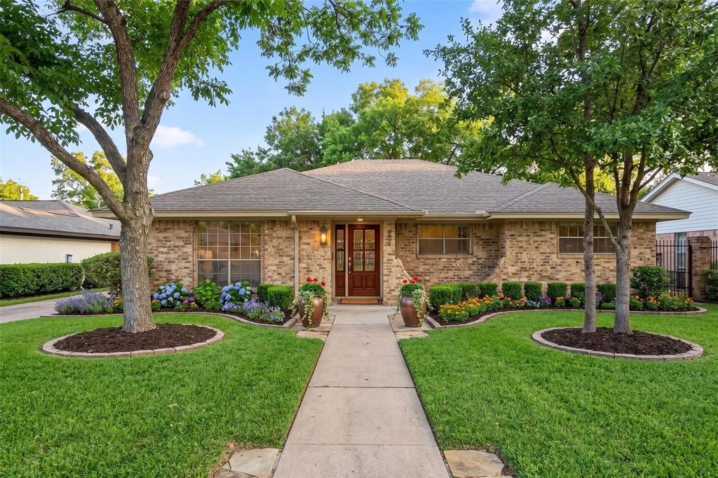 5311 Alba Road, Houston