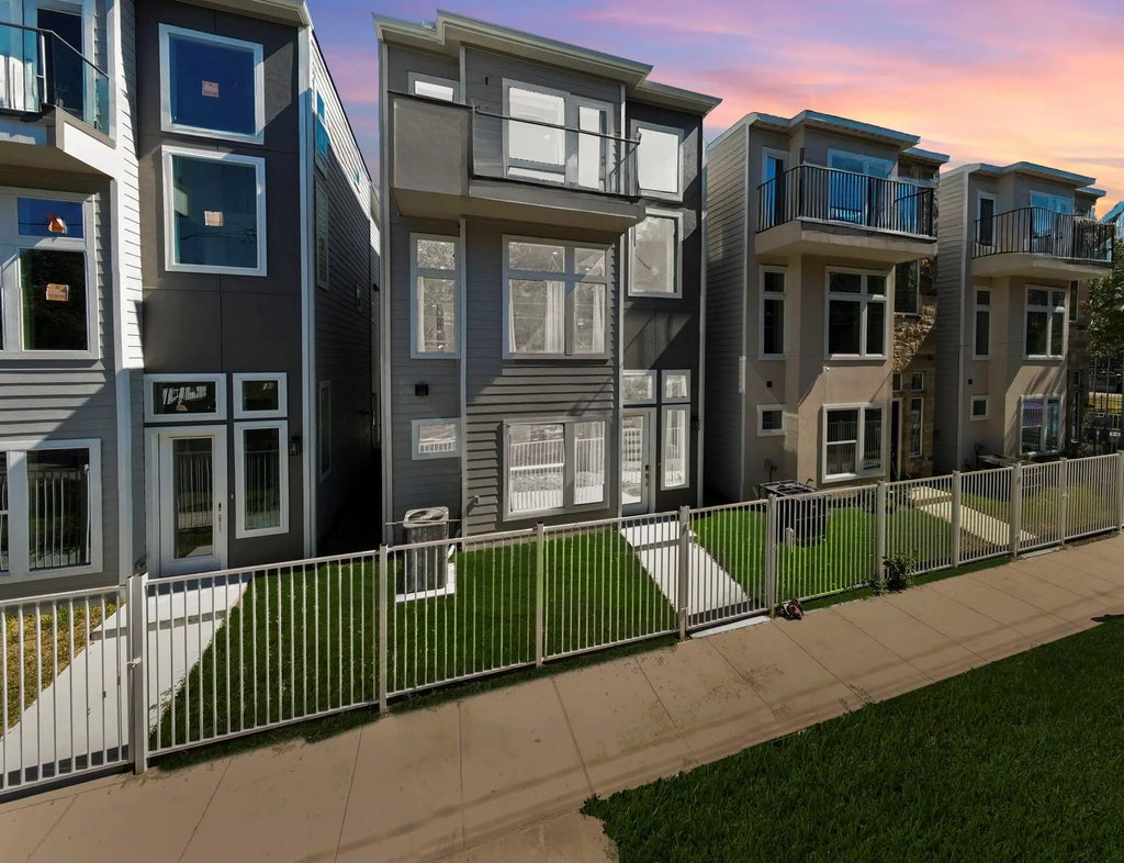 4013 Ward Street, Houston