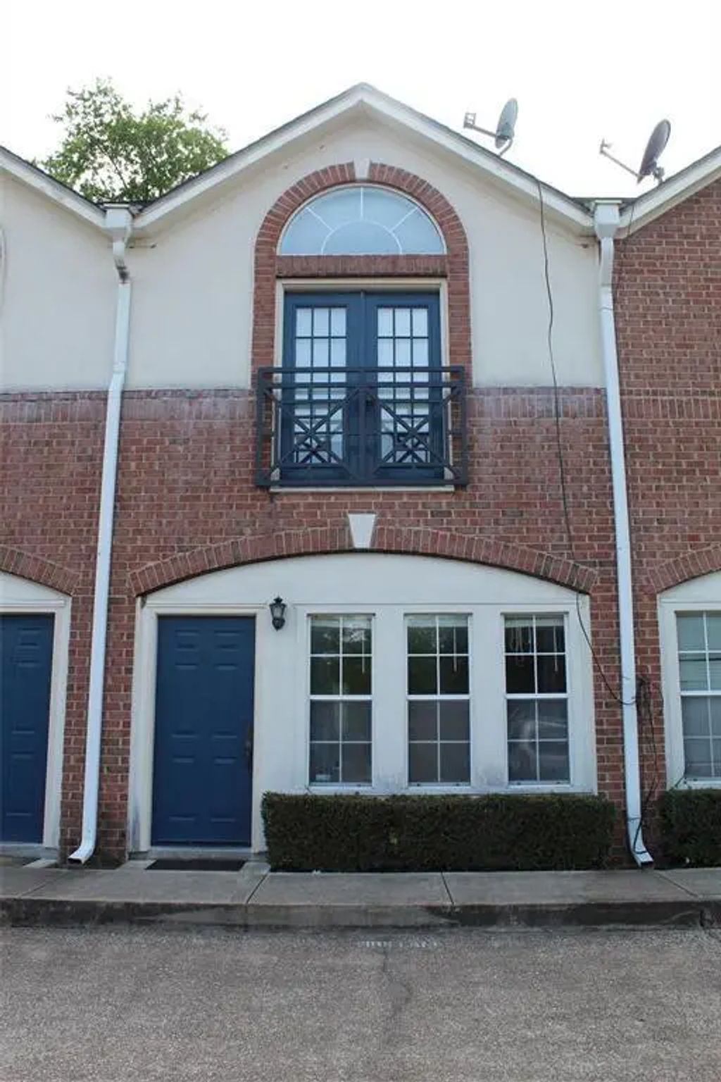 1616 Avenue N 6, Huntsville