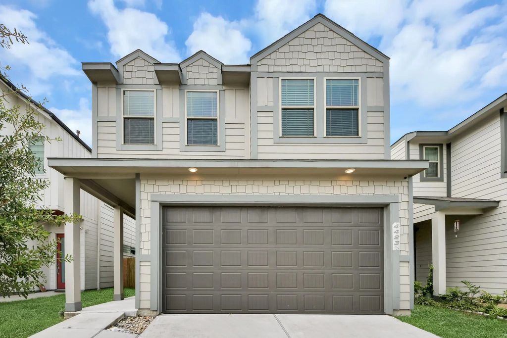 4423 Santorini Lane, Houston