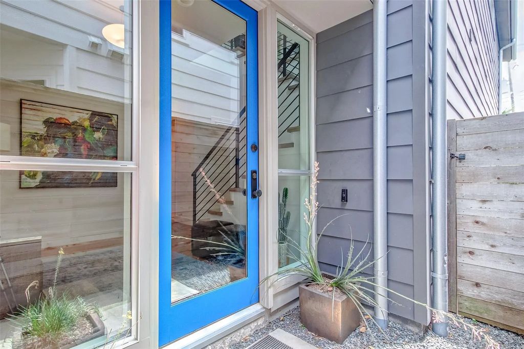 730 E 14th Street, Houston