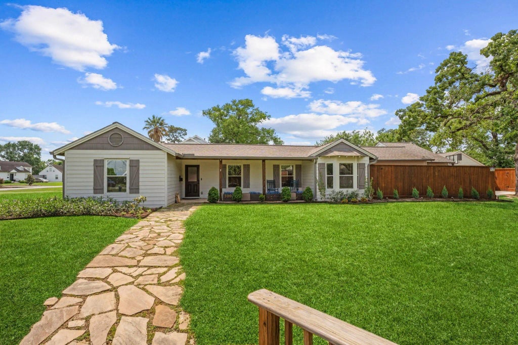 3003 Randall Street, Houston