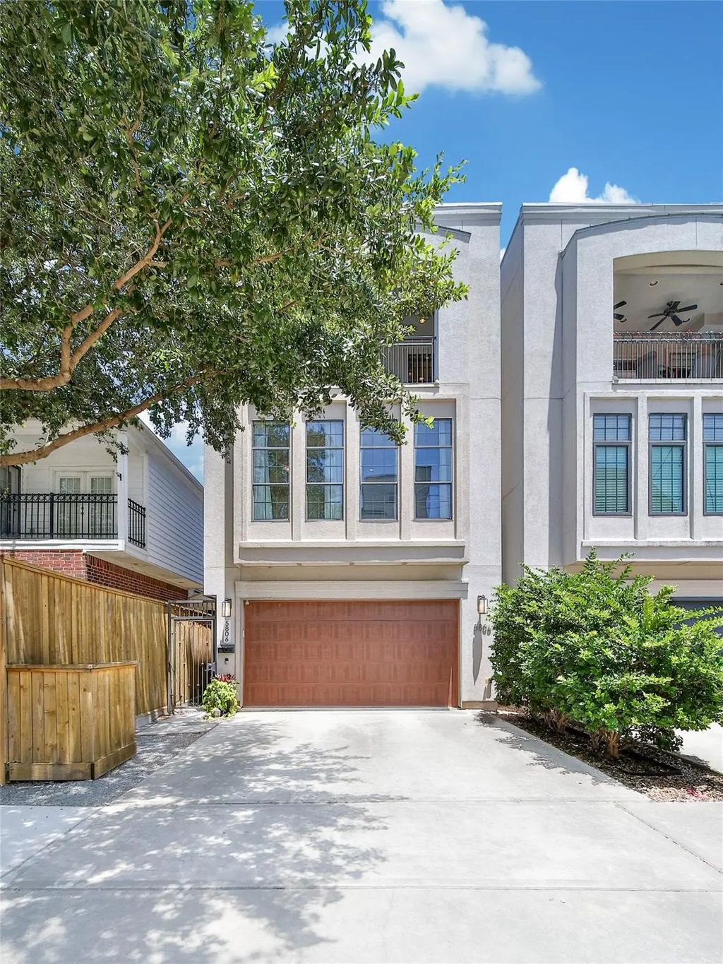 5806 Petty Street, Houston