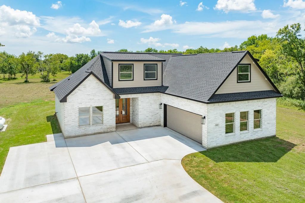 33111 Amberjack Drive, Richwood
