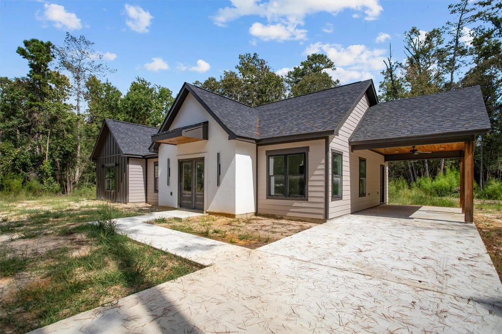 142 Cedar Bend, Brookeland