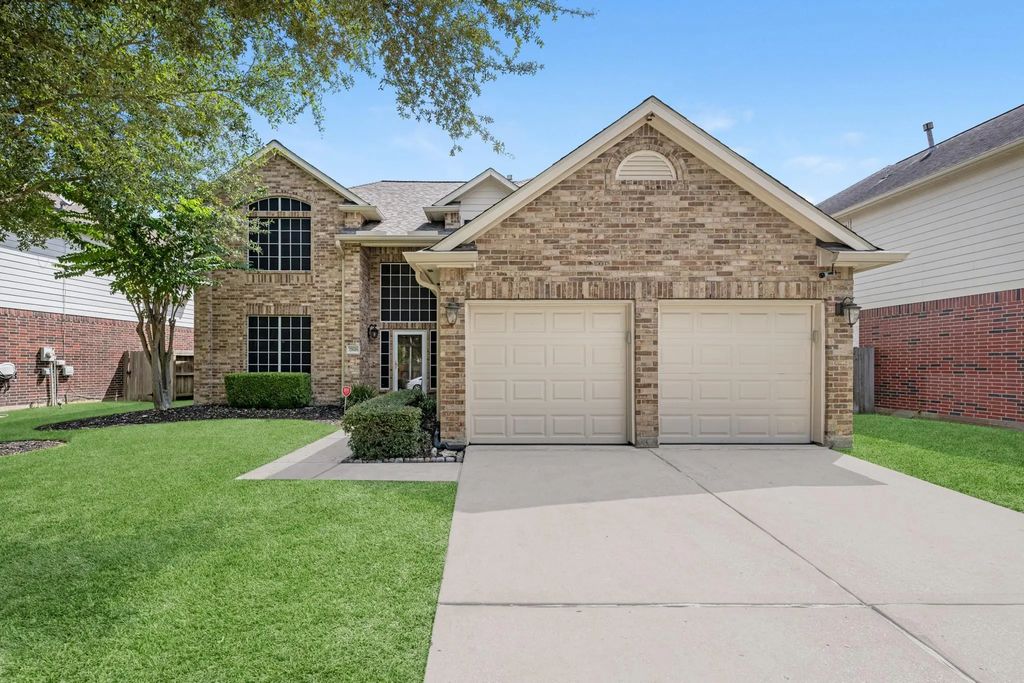 17626 W Copper Lakes Drive, Houston