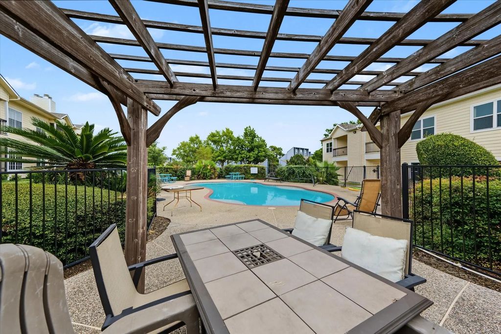12565 Melville Drive 114, Montgomery