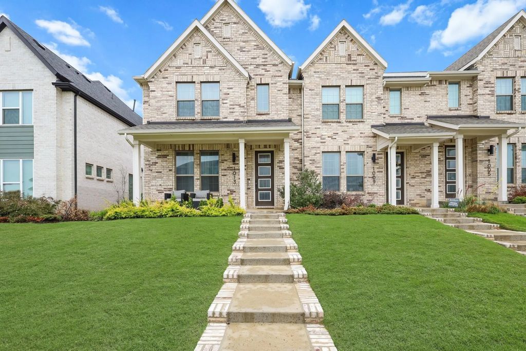 1013 Carnation Drive, Crowley