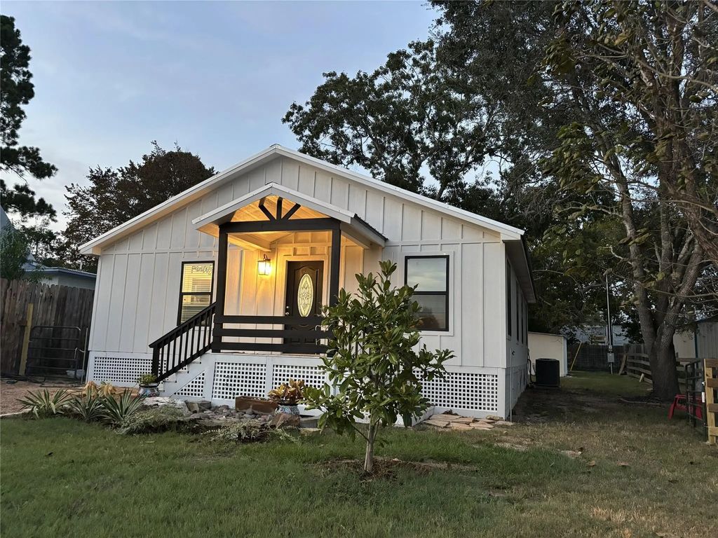 626 Front Street, New Ulm
