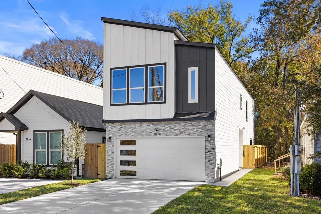 7814 Beckley Street, Houston
