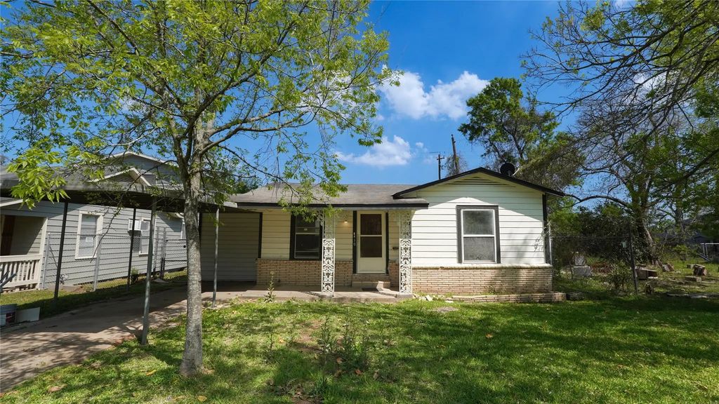 410 Clinton Park Street, Houston