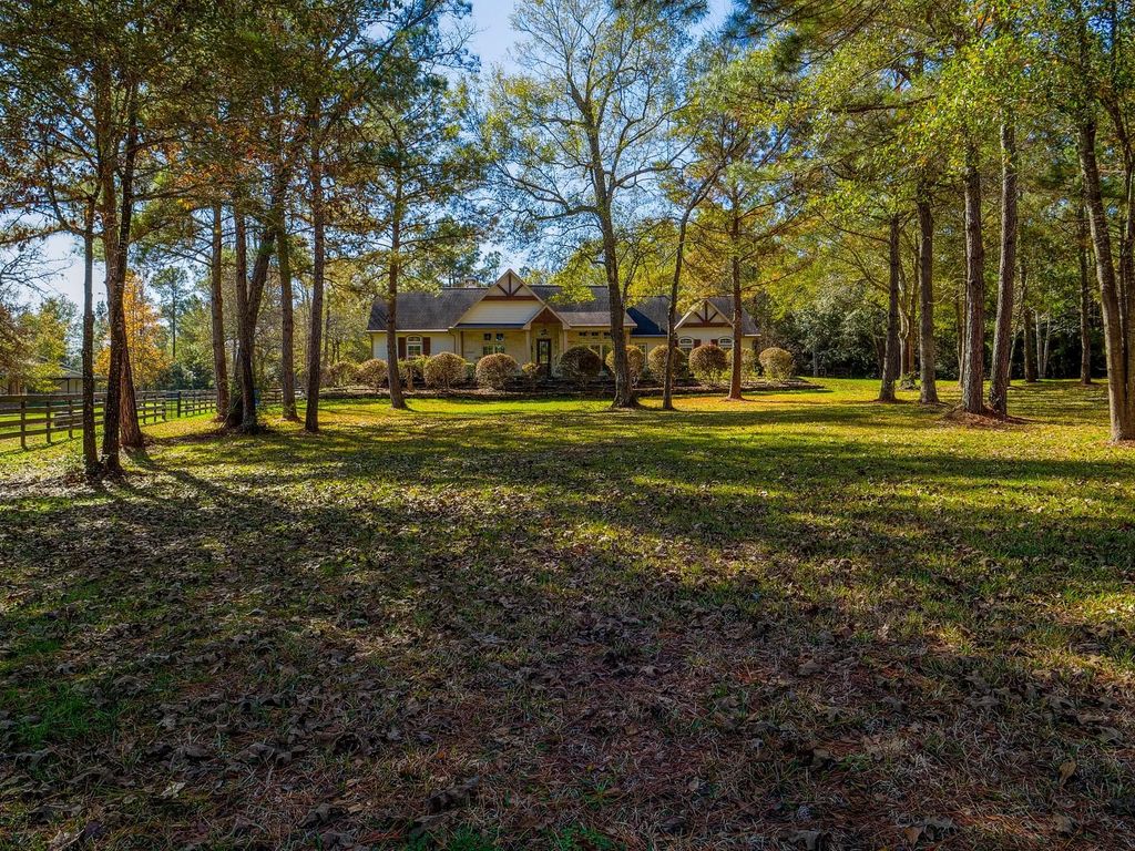 26173 Crown Ranch Boulevard, Montgomery