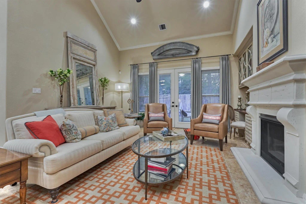 127 Red Deer Place, Montgomery