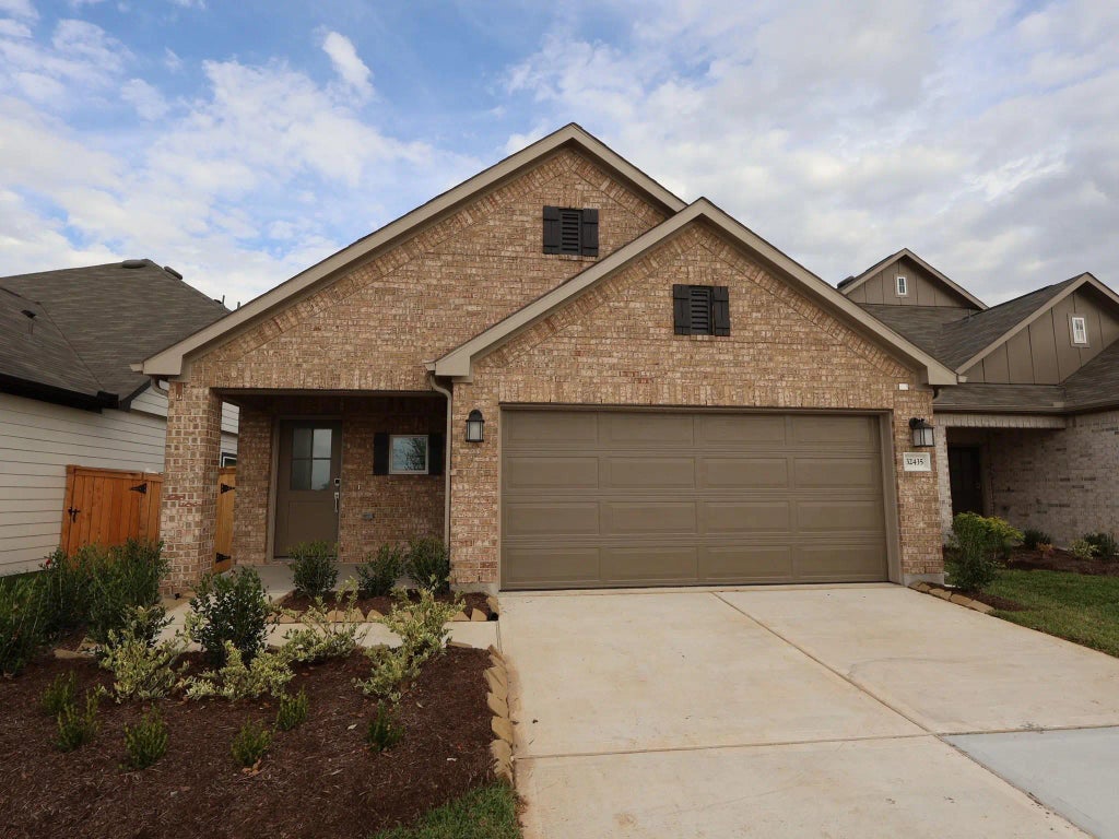 32435 Sunbeam Drive, Fulshear