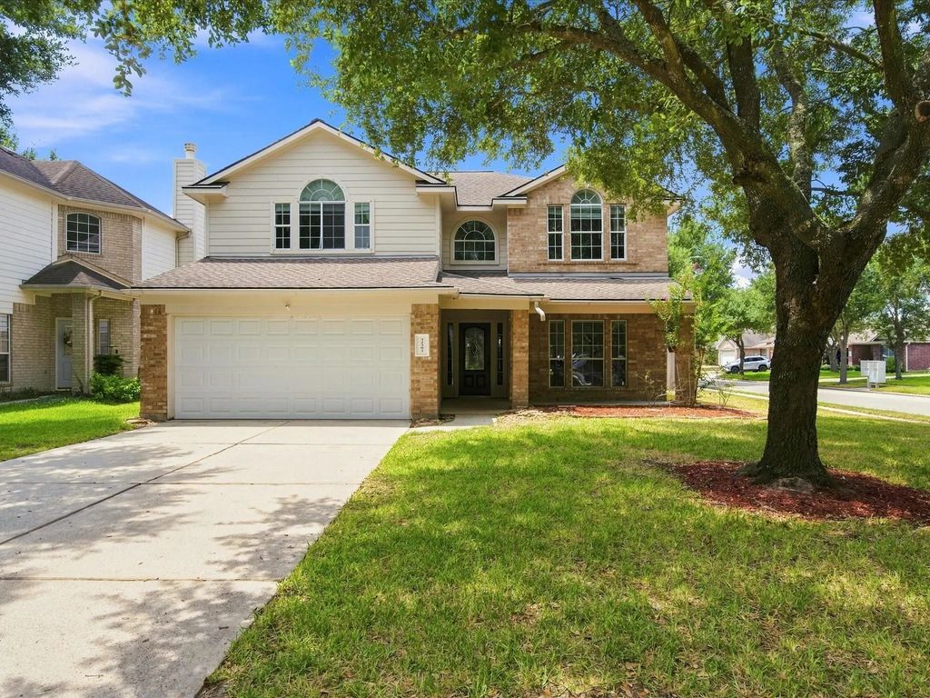 32302 Golden Oak Park Lane, Conroe