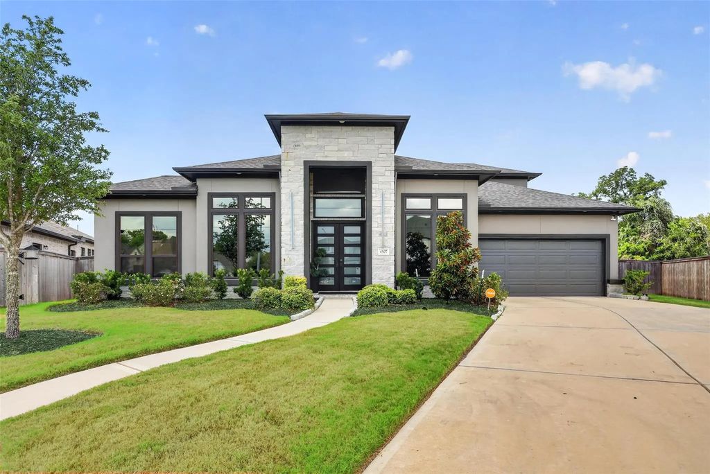 4507 Woodgate Court, Fulshear