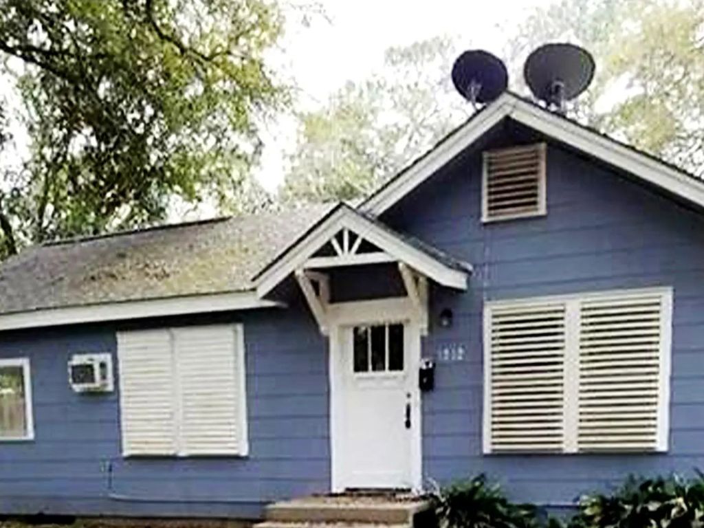 1312 Rhodora St, La Marque