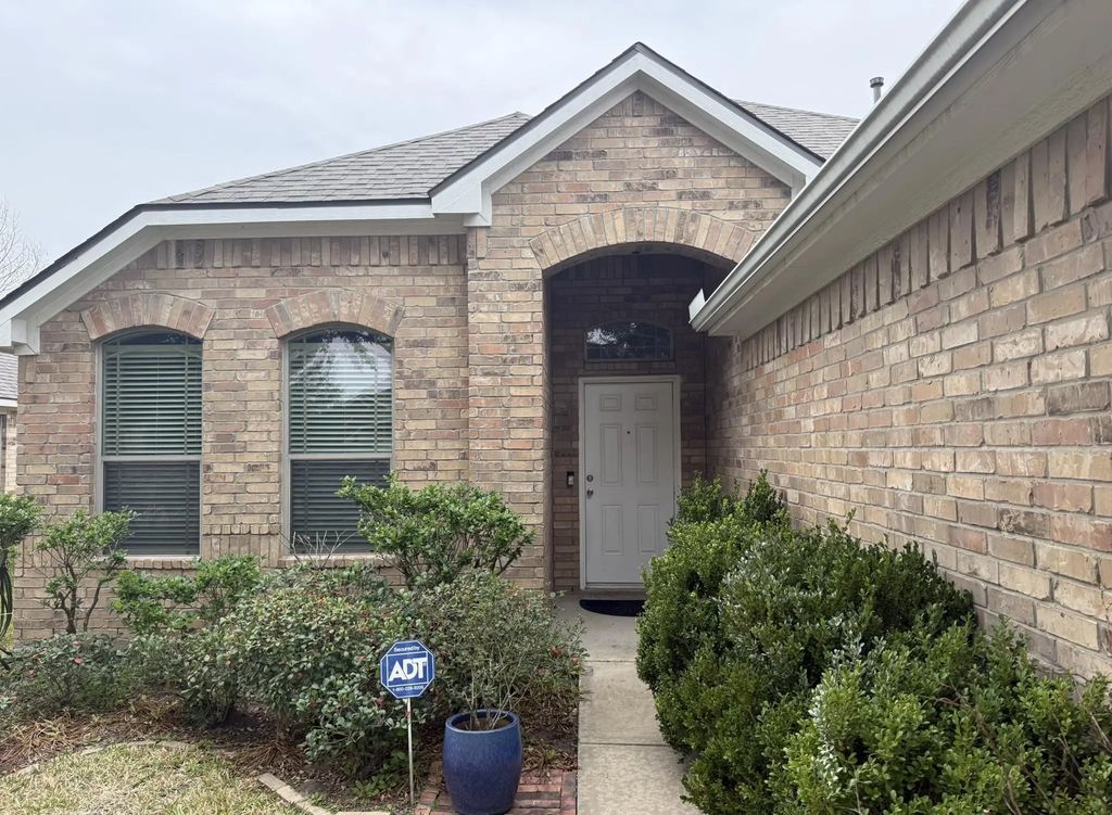 23910 Fairport Harbor Lane, Richmond