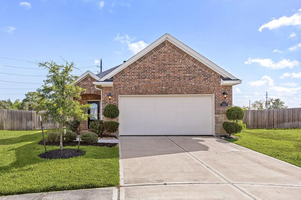 7403 French Quarter Court, Fulshear