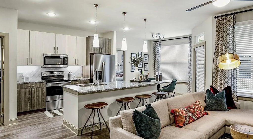 7100 Uvalde Road 5306, Houston