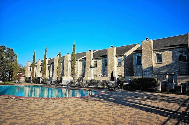 3000 Holly Hall Street 3000, Houston