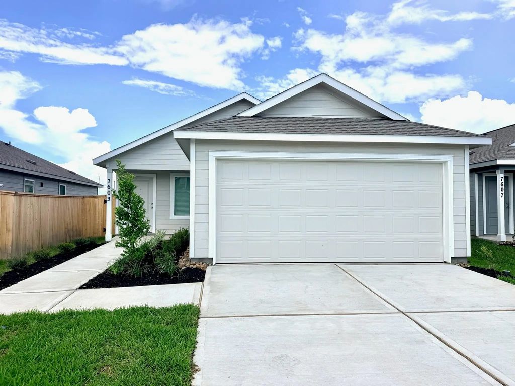 7603 Madrid Manor, Richmond