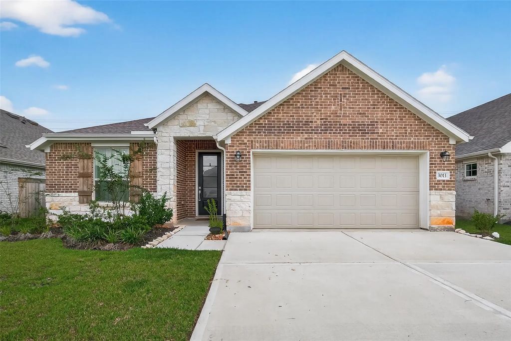 3013 Myrtle Beach Lane, League City