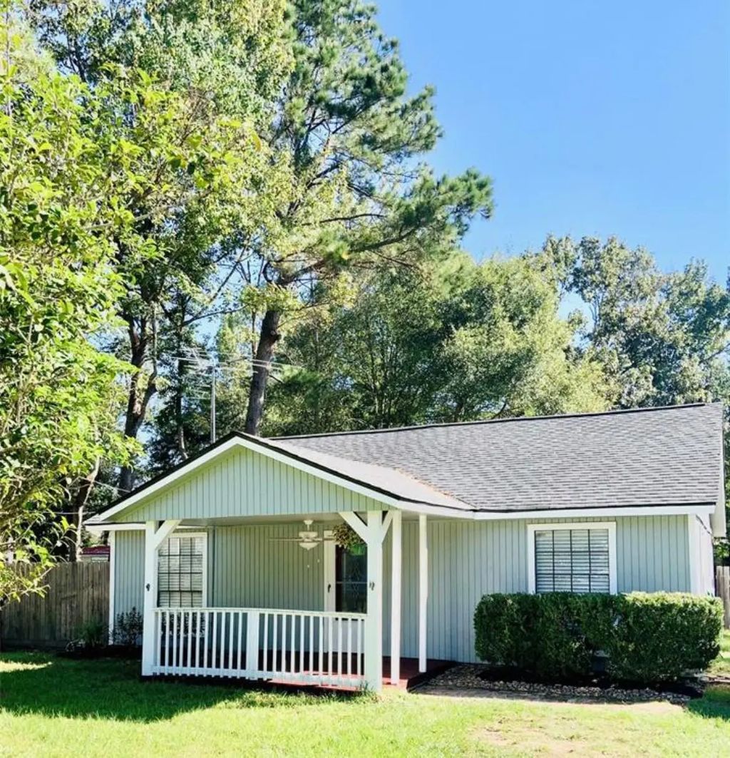 24361 Evergreen Drive, Porter