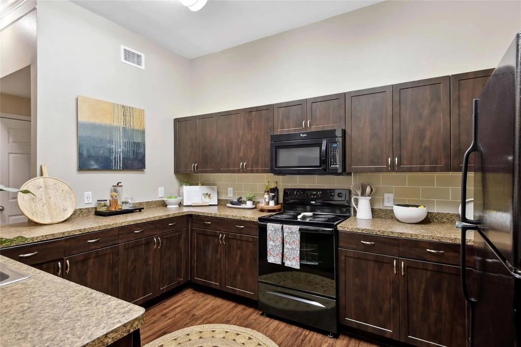 6607 Brodie Lane B1.434, Austin