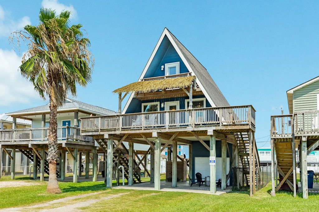 1106 Treaty Drive, Surfside Beach