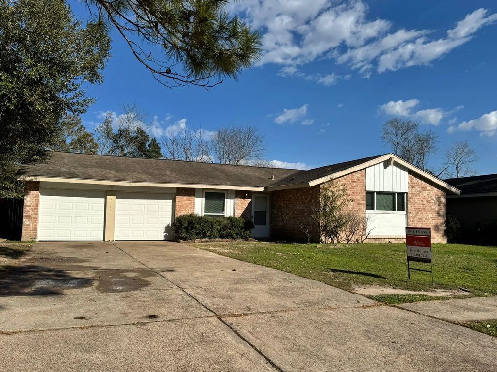 7746 Bunker Wood Lane, Houston