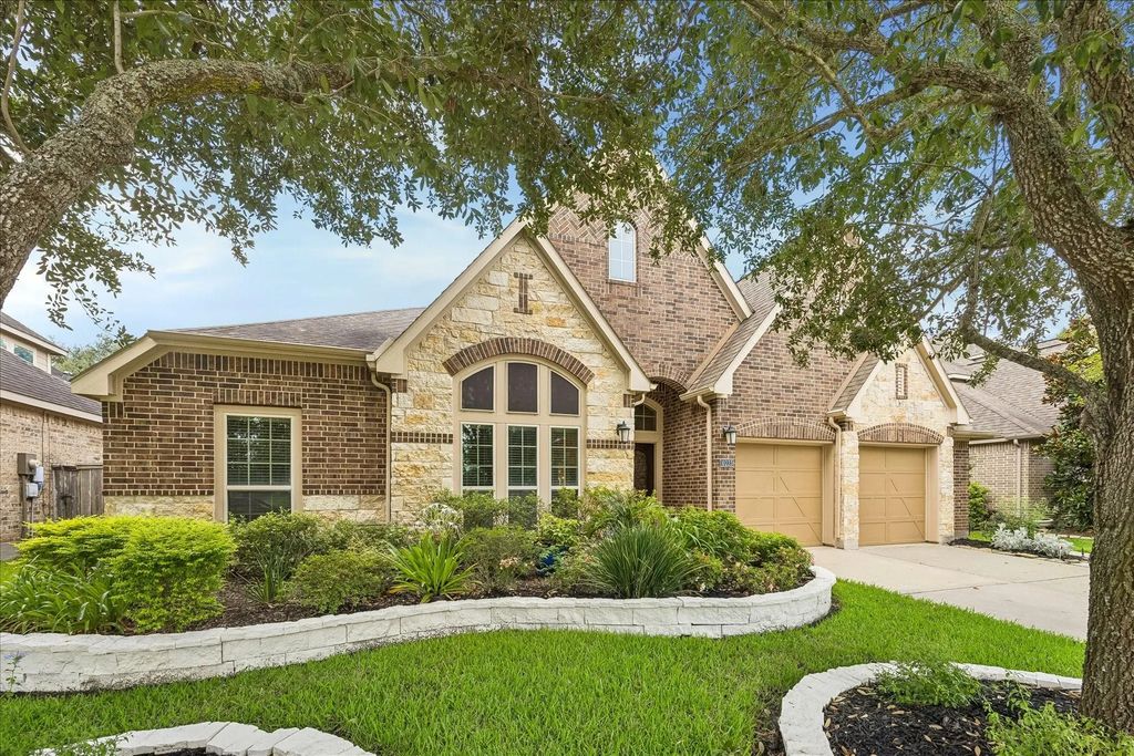 10223 Radcliff Lake Drive, Katy