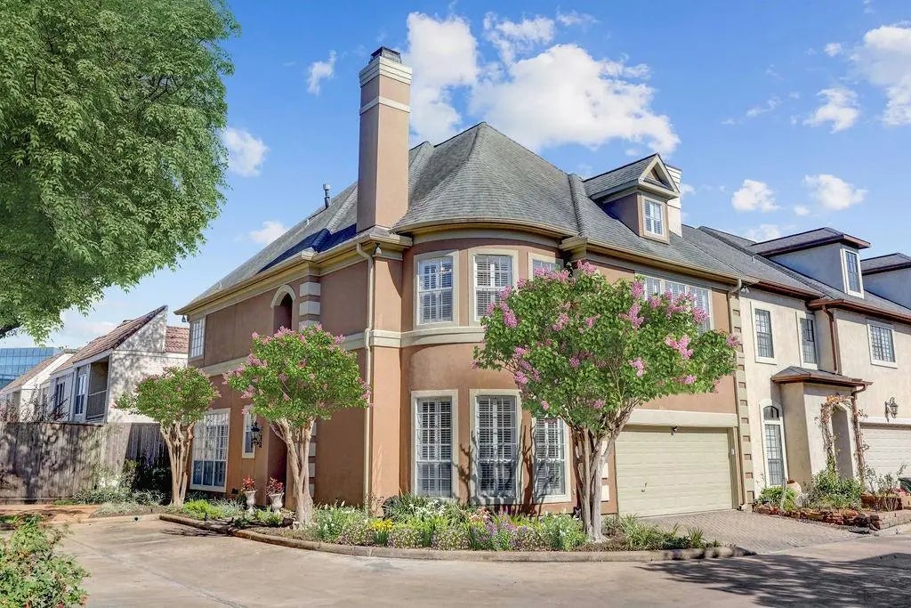 5826 Augusta Court, Houston