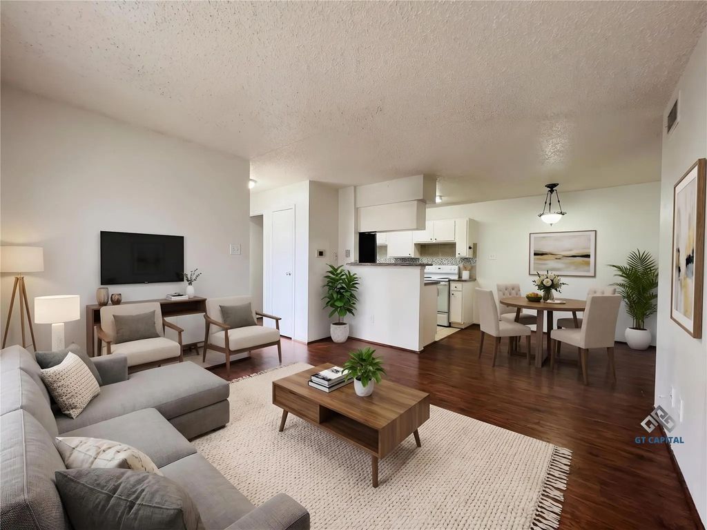 2750 Holly Hall Street 1211, Houston