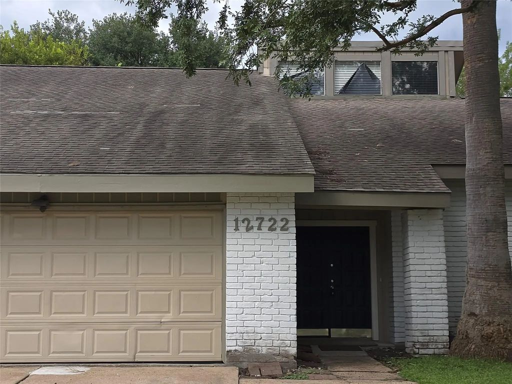 12722 Corona Lane, Houston