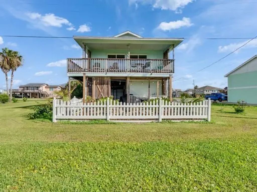 16531 Lewis Scott Road, Jamaica Beach